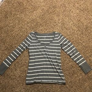 Long sleeve t-shirt